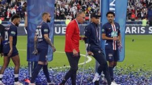 PSG Juarai Piala Prancis, “Hadiahnya” Mbappe Cedera Parah