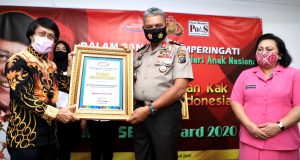 Kapolda Sumut Raih Penghargaan Kak Seto Award 2020 dan Muri