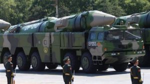 China Tembakkan Rudal ‘Pembunuh Kapal Induk’ di LCS Untuk Peringatkan AS