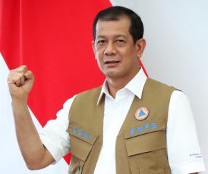 Ketua Satgas Doni Monardo Daftar Relawan Vaksin Covid-19