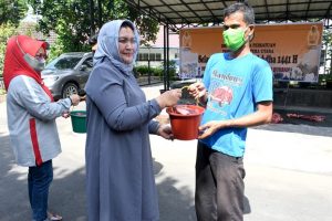 Idul Adha, Dharma Wanita Persatuan Sumut Sembelih Dua Ekor Sapi Kurban