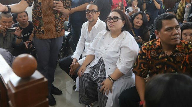 Nunung Srimulat dan 5 Anggota Keluarganya Positif Covid-19