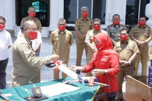 Yayasan Satu Untuk Negeri TvOne Berikan Ambulans Kepada Pemkab Asahan