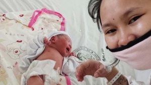 Bayi Meninggal Usai Dipisahkan dari Ibunya yang Dipenjara, Publik Murka