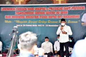 Gubsu Luncuran Bank Sampah Masjid Ar-Rivai di Jalan SM Raja