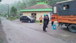 Gunung Semeru Erupsi, Jarak Awan Guguran Mencapai 2.000 Meter