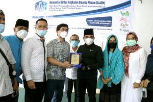 Usai Bersepeda, Edy Rahmayadi Kunjungi Yayasan Penyantun Yatim Piatu di Medan Area