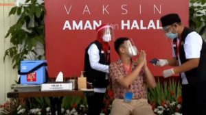 Nongkrong Tanpa Masker Usai Suntik Vaksin, Raffi Ahmad Ditegur Istana