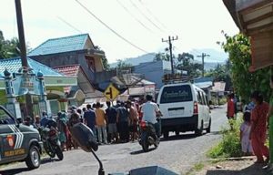 Gali Tanah Untuk Kabel Optik, Pekerja di Tapteng Temukan Benda Mirip Granat