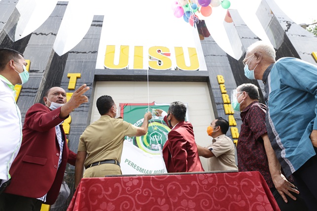 Wagub Musa Rajekshah Resmikan Monumen UISU