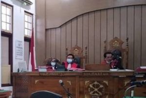 Seludupkan Sabu Untuk Tahanan, Anggota Polisi Ini di Vonis Penjara 8 Tahun 6 Bulan