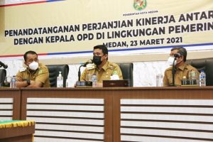 Tandatangani Perjanjian Kinerja Dengan Wali Kota Medan, Kepala OPD dan Camat Diminta Bekerja Dengan Sungguh-Sungguh