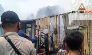 Kebakaran di Jalan Denai, 3 Unit Rumah Ludes Dilalap Api