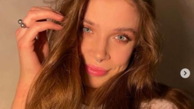 Bikin Video Mesum Saat di Bali, Polisi Buru Bintang Film Porno Asal Rusia