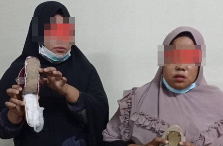 Simpan Sabu Dalam Sandal, Dua Wanita Diringkus Petugas Bandara Kualanamu