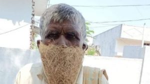Tak Miliki Uang Saat Pandemi Covid-19, Penggembala di India Gunakan Sarang Burung Untuk Gantikan Masker