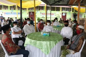Safari Ramadan, Pemko Medan Serahkan Bantuan ke Masjid Qiblatin Polonia