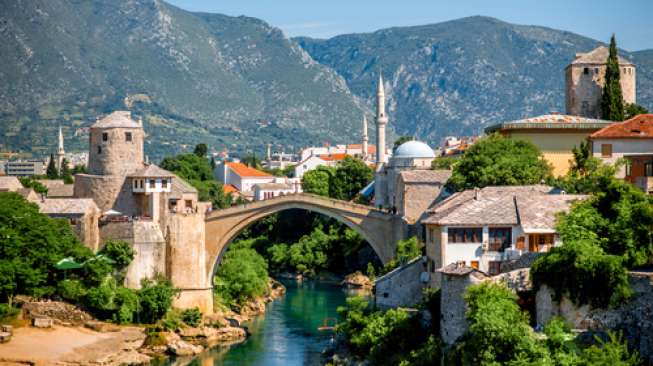 30 Tahun Terhenti, Tradisi Baca Al-quran di Bosnia Selama Ramadan Kembali Dilakukan