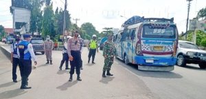 Antisipasi Penyebaran Covid-19, Tim Gabungan Lakukan Penyekatan di Jalur Masuk ke Kota Medan