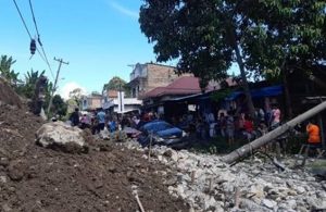 Bangunan Ambruk, 3 Orang Tewas Tertimpa Longsoran Material