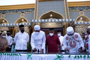 Wagubsu Resmikan Mesjid Ash- Sholihin di Jalan Brigjen Katamso