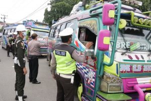 Tim Gabungan Pemko Medan Lakukan Penyekatan Pintu Masuk Ke Kota Medan