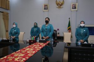 Ketua TP PKK Kota Medan Mengikuti Pelantikan TP PKK Pusat Secara Virtual