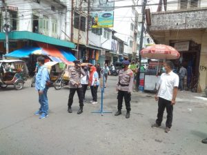 Patroli Prokes dan PPKM Mikro Terus Berlanjut, Tim Gabungan Sasar Pajak Ikan Lama dan Pasar Hindu