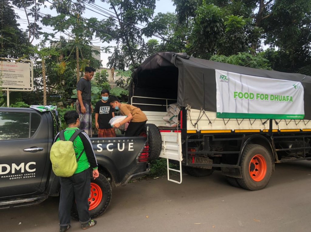 KolaborAksi Bangun Negeri Dengan Cinta, Peduli Sesama Bersama Dompet Dhuafa