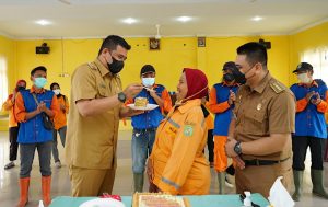 P3SU Belawan Beri Kejutan Ulang Tahun Saat Wali Kota Buka Pasar Murah