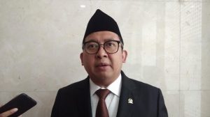 TKA China Tetap Masuk Ke Indonesia Selama PPKM, Fadli Zon : Dilindungi Penguasa