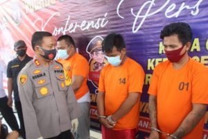 Polisi Ringkus Tiga Pelaku Pembakaran Mobil Polisi