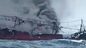 Kapal Terbakar Di Lautan, 25 Orang Nelayan Hilang