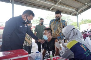 Tinjau Vaksinasi Yang Digelar AKABRI -96, Bobby Nasution berharap Herd Immunity Segera Terwujud