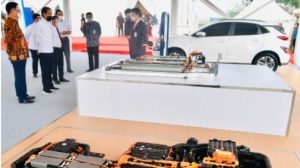 Mulai Tahun 2050 Mendatang, Pemerintah Akan Setop Penjualan Mobil Berbahan Bakar Bensin
