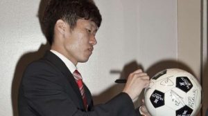 Park Ji-sung Minta Pendukung MU Tak Hina Orang Korea