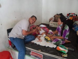 IPK Madina Salurkan Bantuan Pada Aska Bocah Pengidap Tumor Usus