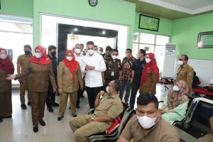 Lepas Pegawai Purna Bakti dan Peringati HKN, Ini Pesan Musa Rajekshah untuk RS Haji