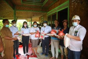 PLN Serahkan Bantuan Untuk Korban Bencana Longsor di Kabupaten Deli Serdang