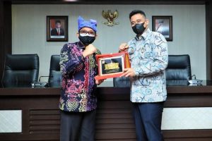 Bobby Kenalkan Konsep Heritage Pembenahan kawasan kota lama Kesawan Ke Wali Kota Padang