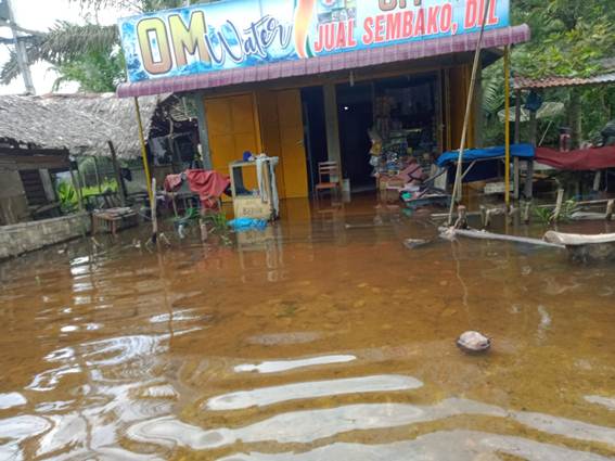 45 Unit Rumah Warga Tanjungbalai Masih Tergenang Banjir