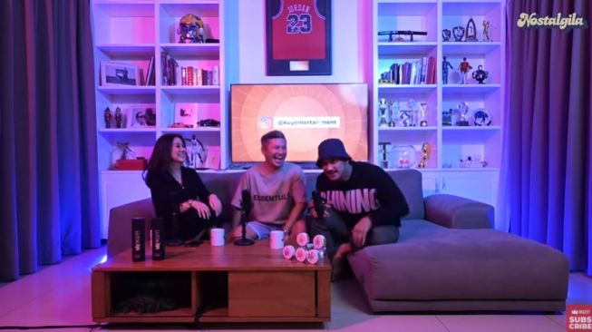 Tatonya Diintip Tante Ernie, Gading Marten : Geli Merinding