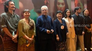 Kolaborasi dengan Iwan Fals, Enda Ungu Grogi