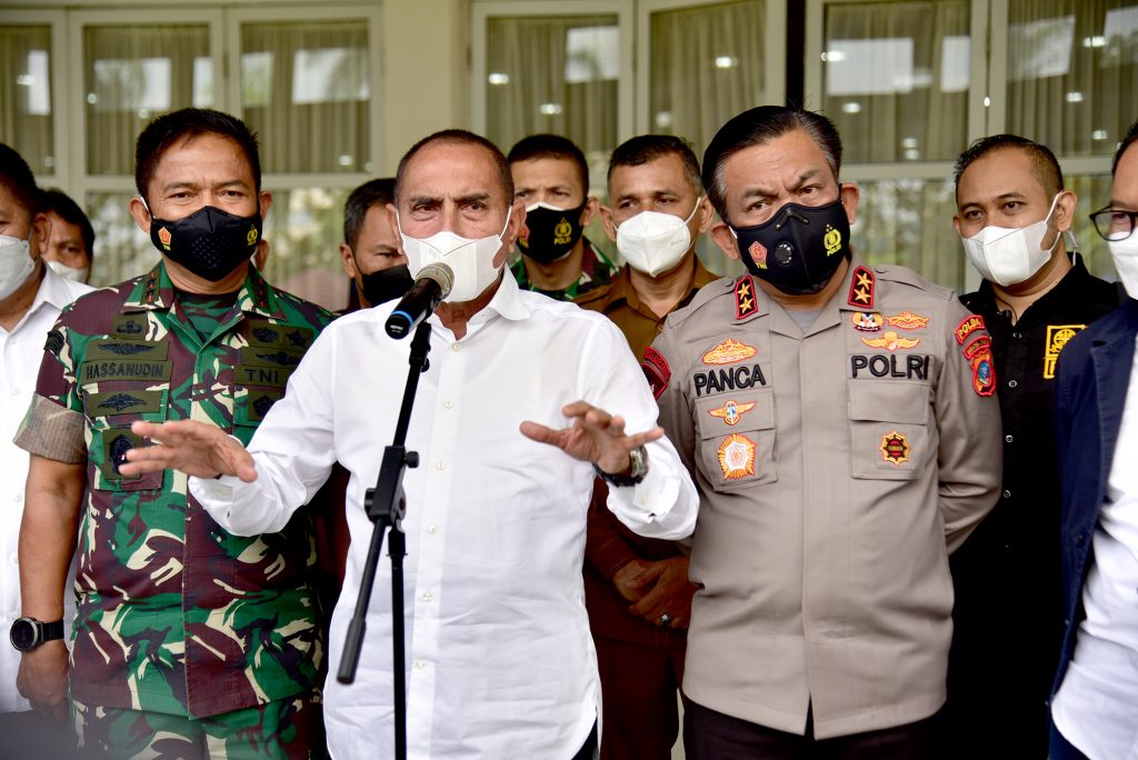 Gubernur Pimpin Rapat Penanganan Covid-19 Jelang Perayaan Nataru