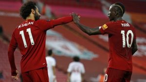 Tak Pernah Sentuh Alkohol, Jurgen Klopp Kagum Pada Stamina Sadio Mane dan Mohamed Salah