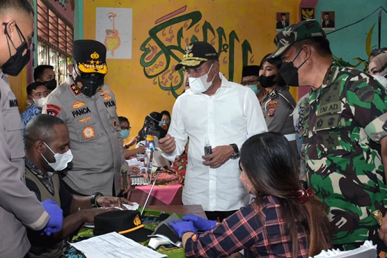Berkunjung ke Nias, Edy Dorong Kepala Daerah Percepat Vaksinasi Covid-19