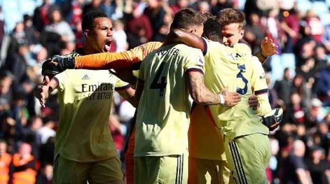 Gol Bukayo Saka Bawa Arsenal Taklukkan Aston Villa