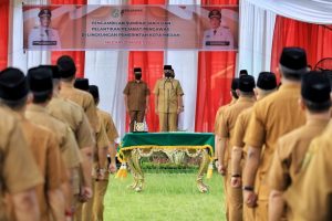 Lantik 221 Pejabat Pengawas, Sekda Medan : Bekerjalah Sesuai Dengan Peraturan yang Berlaku