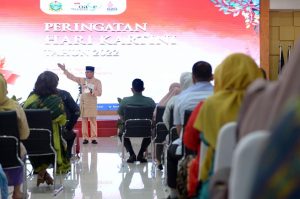 Peringatan Hari Kartini, Gubsu Serahkan Penghargaan kepada 33 Perempuan Berjasa dan Berprestasi
