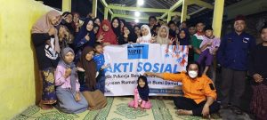 Sisihkan Sebagian Gajinya, Buruh di Jogja Bagikan Sembako dan Santunan Untuk Anak Yatim